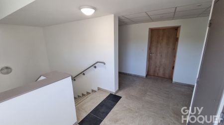 A LOUER APPARTEMENT T2 meublé 1 CHAMBRE + GARAGE et BALCON - Photo 4