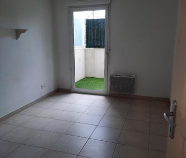 Location Appartement 2 pièces 38m² DRAGUIGNAN 83300 - Photo 2