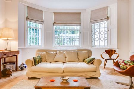 A beautiful one bedroom flat on Pembridge Square - Photo 3