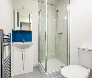 - Unit, Taj House, 220 - 222 Cowley Road - Photo 2