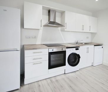 1 bedroom apartment to rent - Photo 3