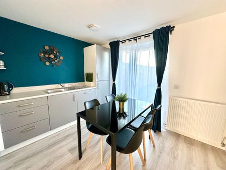 2 bedroom terraced house to rent - Photo 5