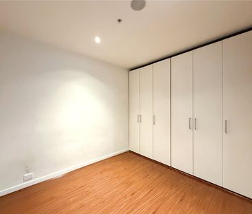 1301/639 Lonsdale Street - Photo 5