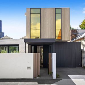 Contemporary Two-Level Family Living with Entertainer's Courtyard in Prestigious South Yarra - Photo 3