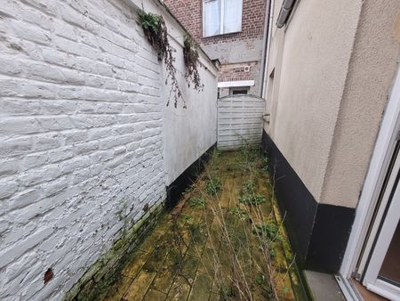 Location Appartement 1 pièce 25m² VALENCIENNES 59300 - Photo 4