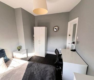 Knowle Terrace (Room 3), Burley, Leeds - Photo 6