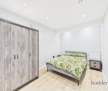 6 bedroom terraced house to rent - Photo 5