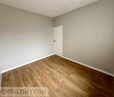 2 bedroom bungalow to rent - Photo 1