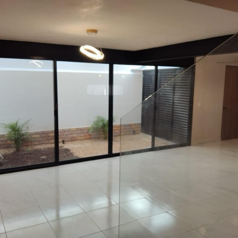 Townhouse de 2 recámaras, amueblado, en privada. - Photo 1