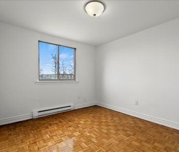 For Lease - 7555 Goreway Drive Unit# 258, Mississauga, Ontario - Photo 5
