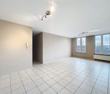 Appartement te huur - Foto 2