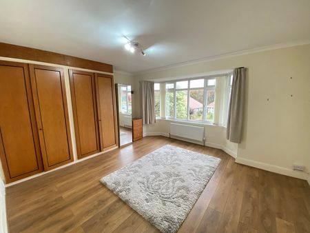 Saunders Way, Sketty, Swansea, SA2 - Photo 5