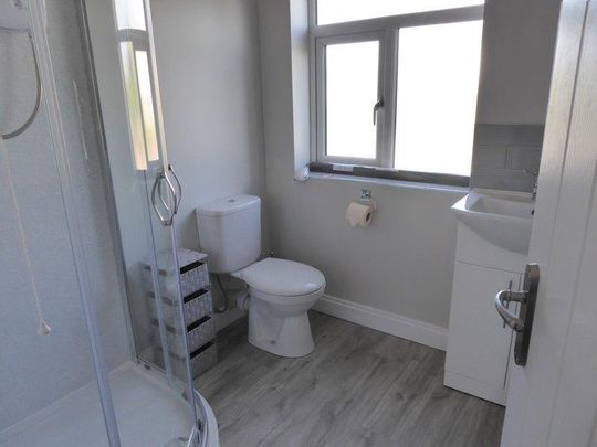 1 bedroom semi-detached house to rent - Photo 1