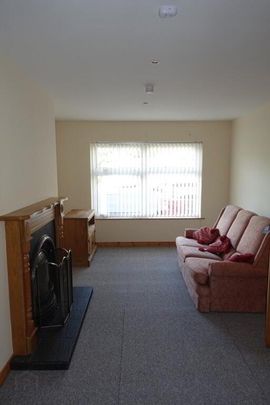 2 Woodview, Enniskillen, BT74 6WG - Photo 1