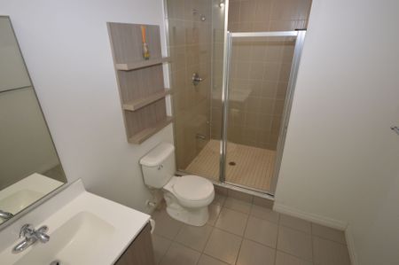 For Lease - 2015 Sheppard Avenue Unit# LPH07, Toronto, Ontario - Photo 2