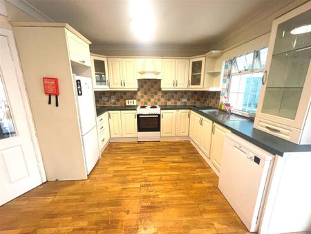 Glenpark Close, Palmerstown, Dublin 20 - Photo 2