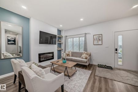 3 Bed Main Floor | Mc Conachie | Double Garage • Fenced Yard | Pet Friendly - Photo 2