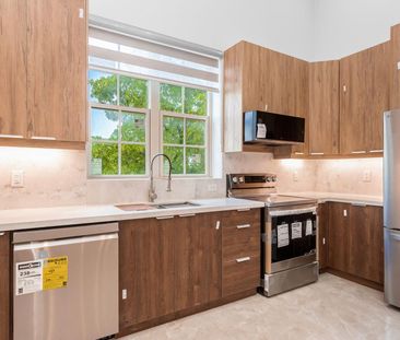 For Lease - 271 Queen Street Unit# 204, Mississauga, Ontario - Photo 5