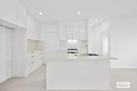 FOR LEASE | Inspect by Private Appointment - Photo 2