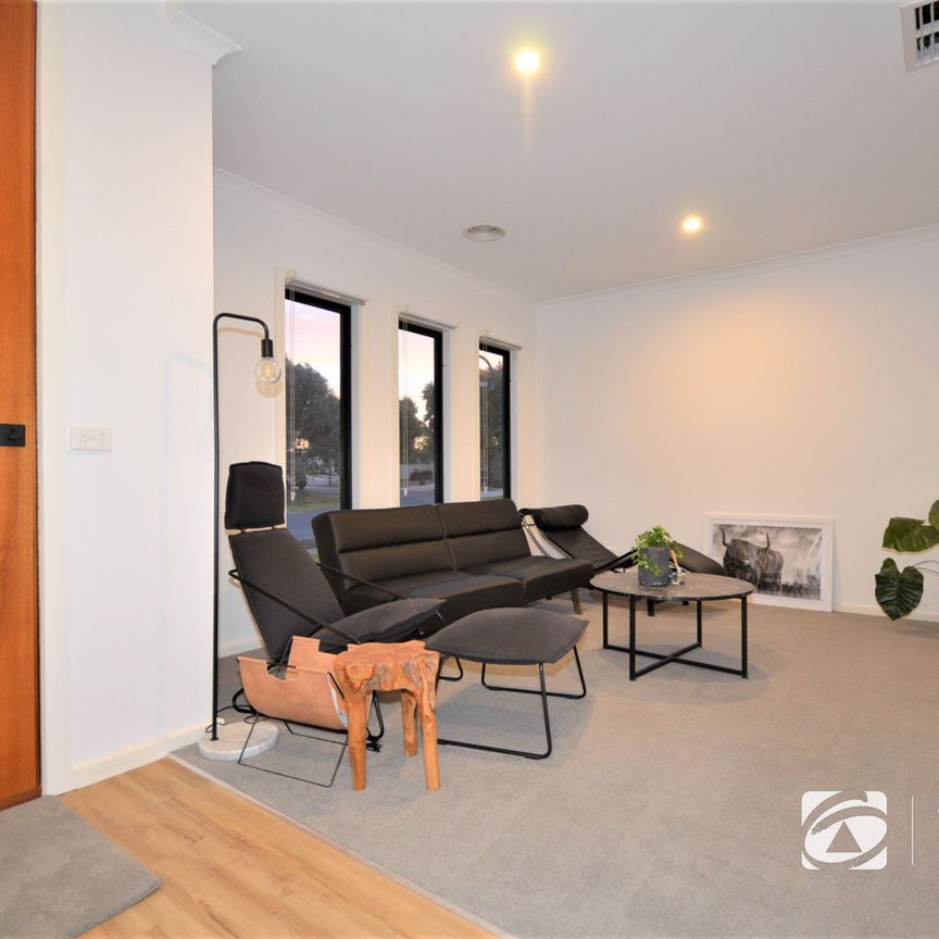 7 Park Village Terrace, Strathfieldsaye - Photo 1