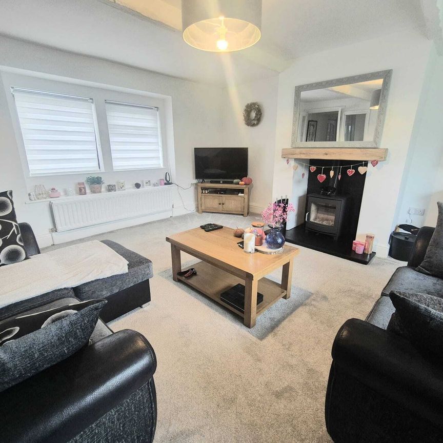 Halifax, Causeway Foot - Photo 1