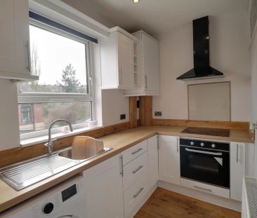 Flat 4, 30 Porthill Bank, Newcastle ST5 0AA - Photo 2