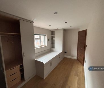 4 bedroom terraced house to rent - Photo 4