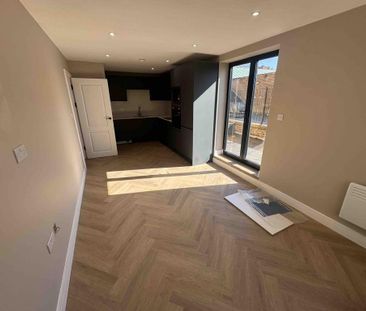 2 bedroom flat to rent - Photo 6