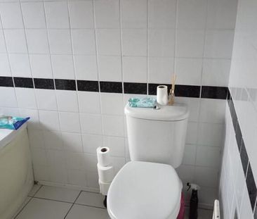 7 Victoria Road, Bangor, BT20 5EX - Photo 4