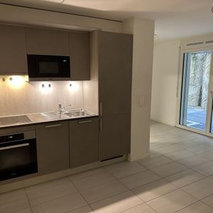 Beau studio avec terrasse - Photo 2