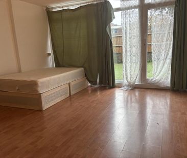 House share to rent - Photo 1