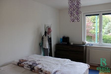Entzückende und helle,-freundliche Familienwohnung mit Balkon und Tiefgaragenplatz in Mödling! - Photo 5