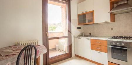 Quadrilocale in affitto - Photo 2