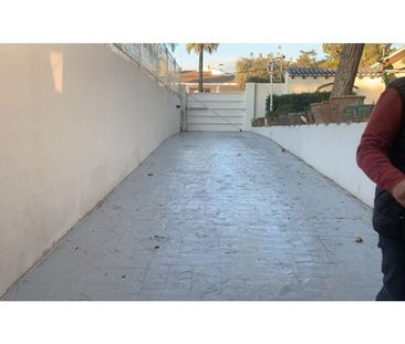 5 room luxury House for rent in Paterna, Spain - Photo 4