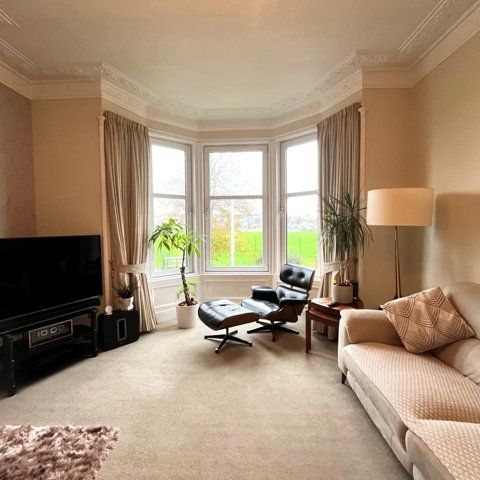 33 Cromwell Road, AB15 4UQ, Aberdeen - Photo 1