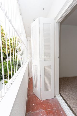 Apartamento com 4 quartos e 300m² para alugar em Rio Branco, Porto Alegre. - Foto 5