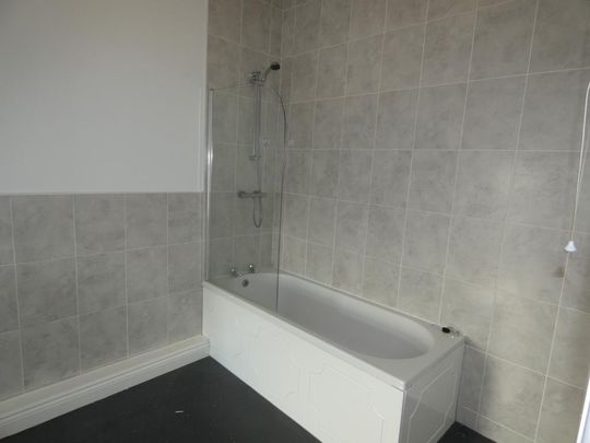 1 bedroom property to rent - Photo 1