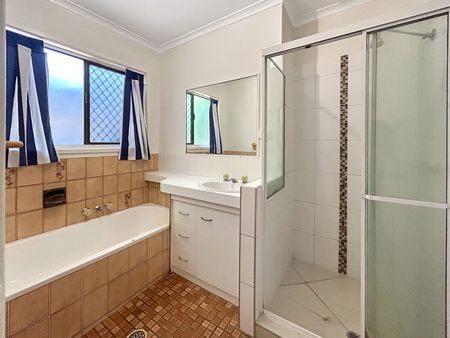 76 Collingwood Drive, 4301, Collingwood Park Qld - Photo 4