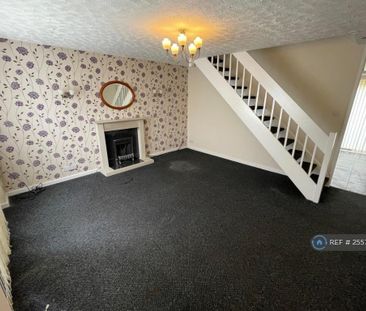 3 bedroom end of terrace house to rent - Photo 5