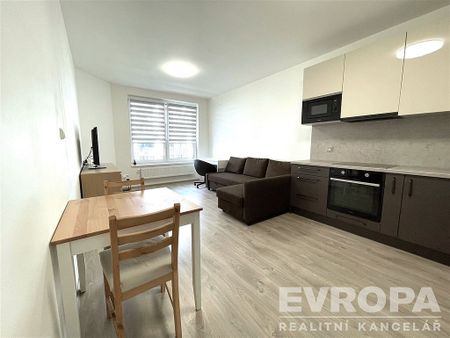 Pronájem bytu 2+kk 55 m² - Photo 2