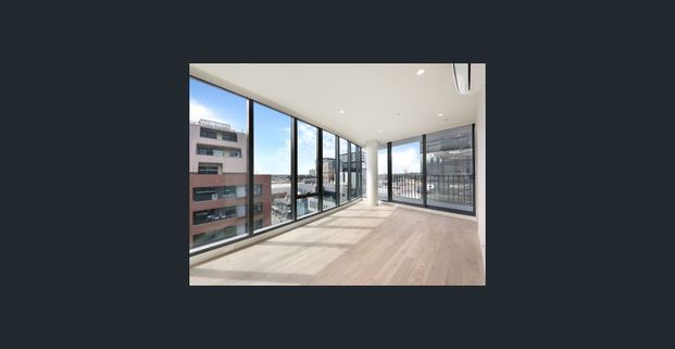 LIGHT & BRIGHT FILLED SPACES - Photo 1