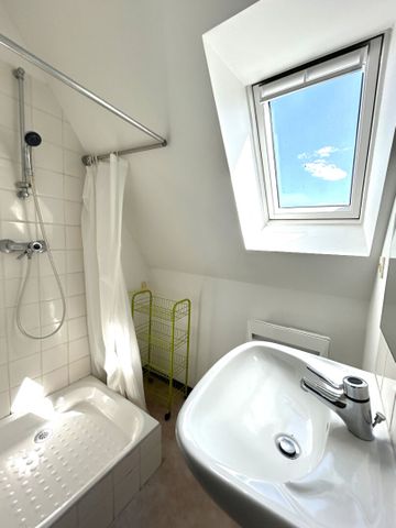 Location Appartement 1 pièce 12m² - Photo 4
