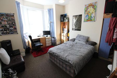 5 bedroom terraced house to rent - Photo 5