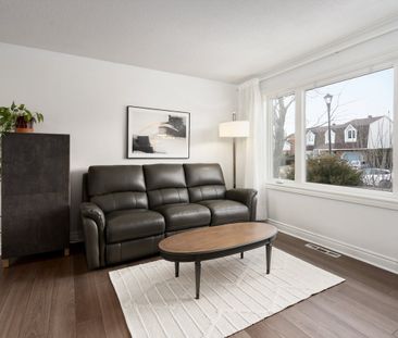 Rue Charlevoix, H9J 2T6, Kirkland - Photo 2