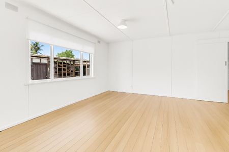 47 Howard Street, Reservoir VIC 3073 - Photo 2