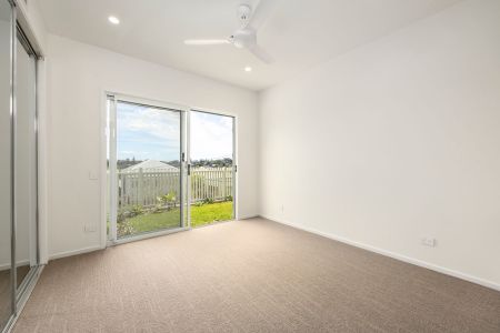 Luxury Living With Brisbane's Best Views - 3 Bed | 2.5 Bath | 3 Car | Premium Inclusions - Photo 4