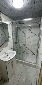 Studio Flat, Delacourt Road, M14 - Photo 3
