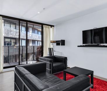 Fantastic Central Location - Photo 5