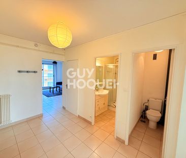 Location Appartement 2 pièces 49m² - Photo 4