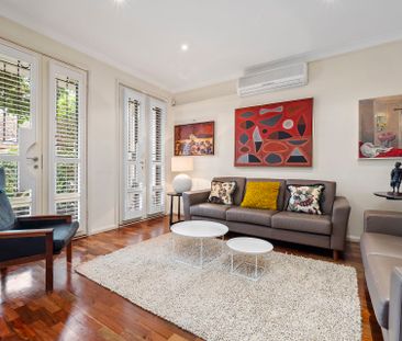 Unit 2/10 Jarocin Avenue, Glebe. - Photo 6